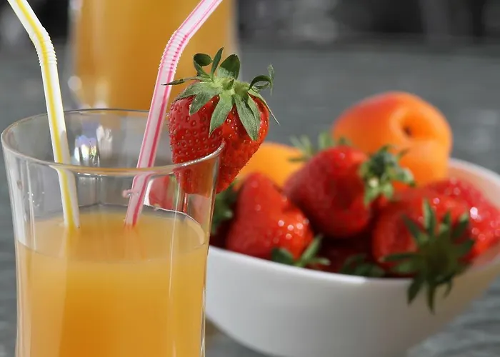 Yvonne Апартаменты Трогир